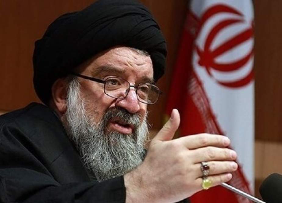 خطيب الجمعة بمدينة مشهد الإيرانية: التفاوض مع أمريكا لن يحل مشاكل الشعب
