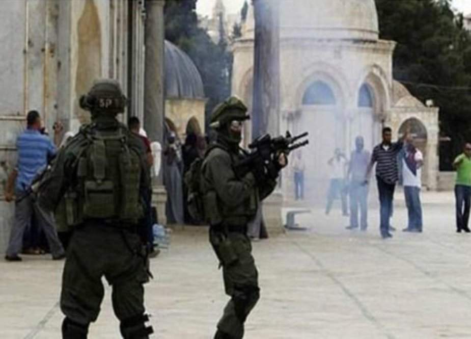مسجدِ اقصیٰ میں اسرائیلی پولیس سے جھڑپ، 163 فلسطینی زخمی