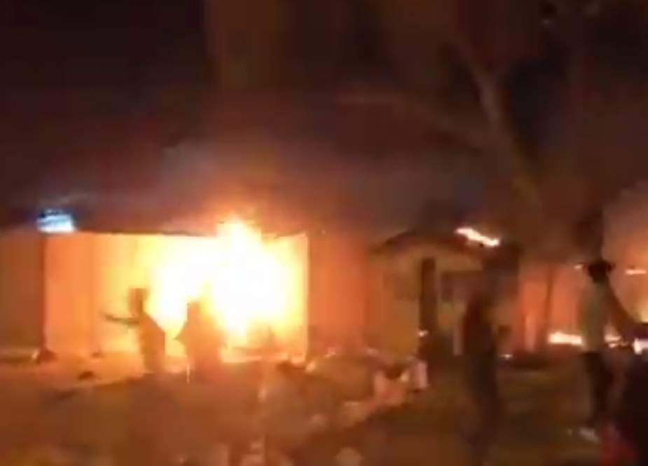 Iranian Consulate on fire in Iraqi City of Karbala