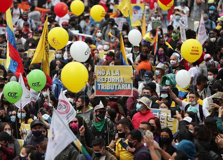 Kolumbiyada etirazlar: 42 nəfər öldü