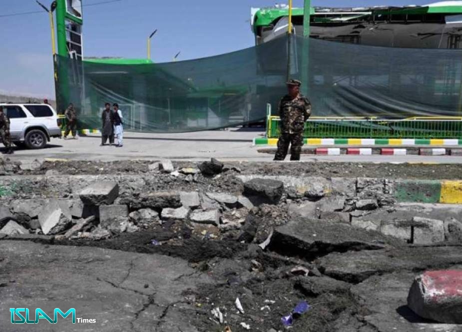 Multiple Blasts Kill about Dozen Afghan Civilians Despite Temporary Truce