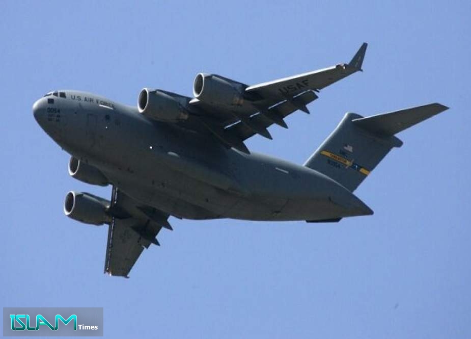 US Air Force Plane Delivers Secret Cargo to Zionists