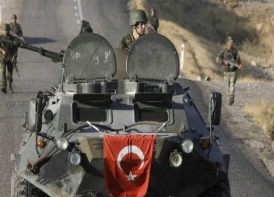 اشتباكات عنيفة بين الجيش التركي ومقاتلين أكراد في دهوك