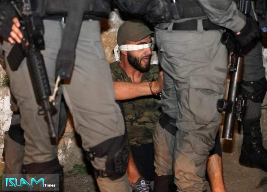 Israeli Occupation Forces Arrest Hamas MP, Activists in Al-Quds and West Bank