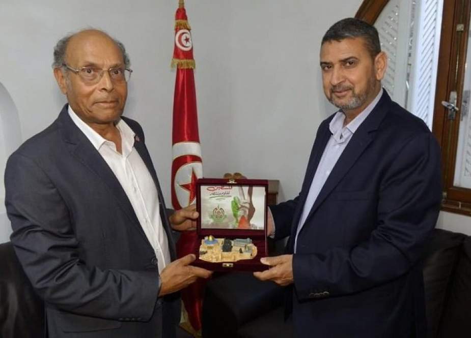 انتقادات للرئيس التونسي لعدم استقباله لوفد حماس