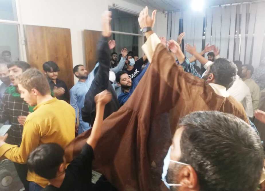 مجلس وحدت مسلمین شعبہ مشہد مقدس کے زیراہتمام موسسہ شہید عارف حسینی میں مجلس عزا کا اہتمام 