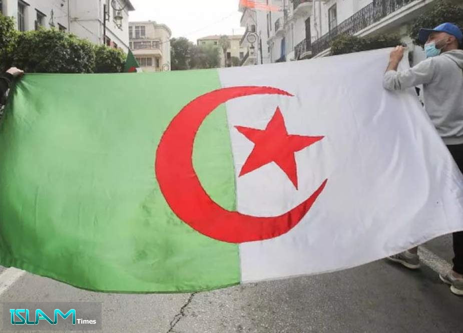 الصمت الانتخابي في الجزائر يبدأ عند منتصف الليل