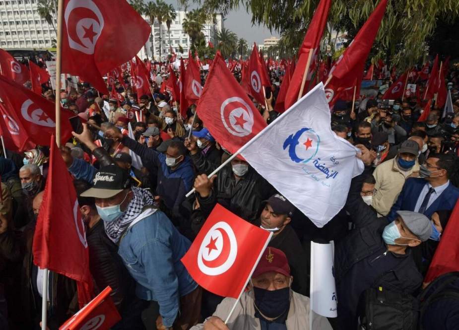 جولة جديدة من الأزمة السياسية في تونس؛ الخلفيات والأبعاد