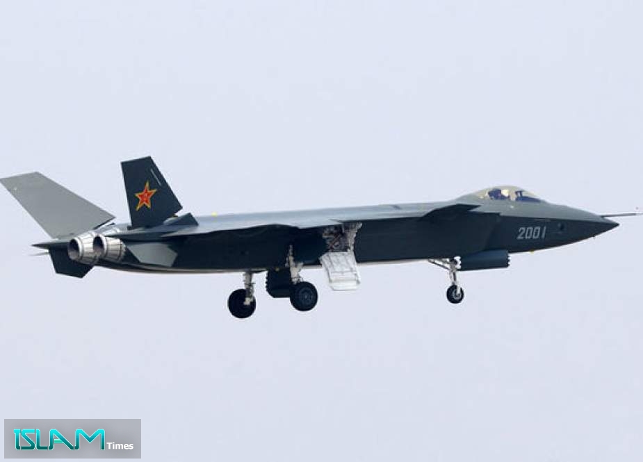 Chinese Warplanes Swarm around Taiwan