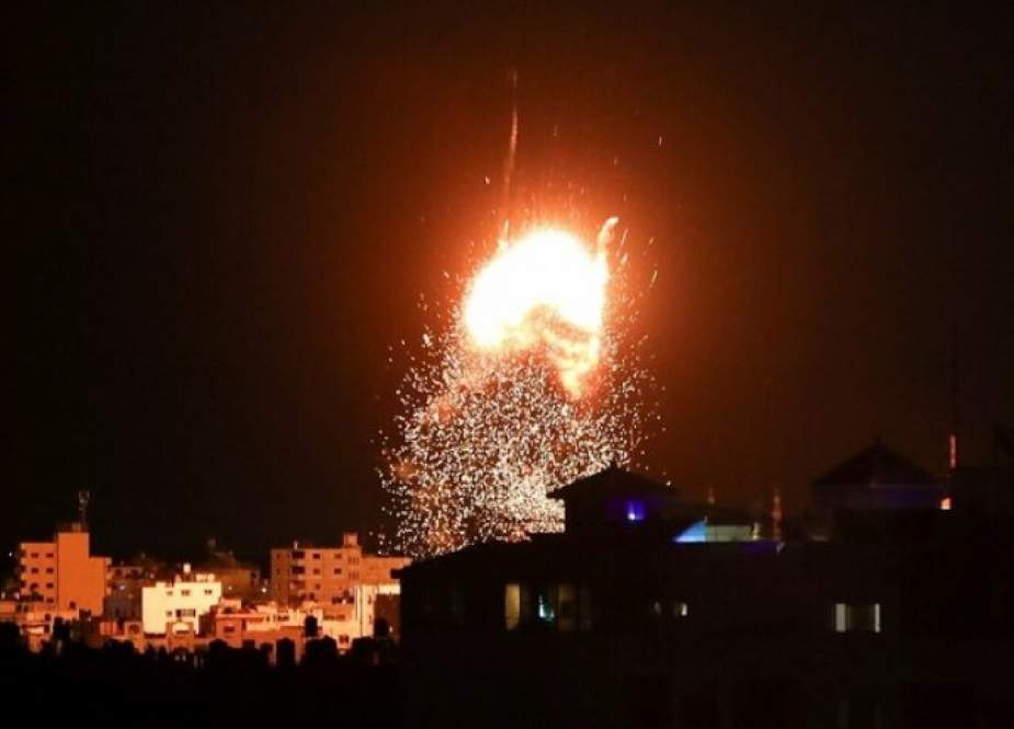 طائرات حربية صهيونية تقصف مواقع المقاومة جنوب قطاع غزة