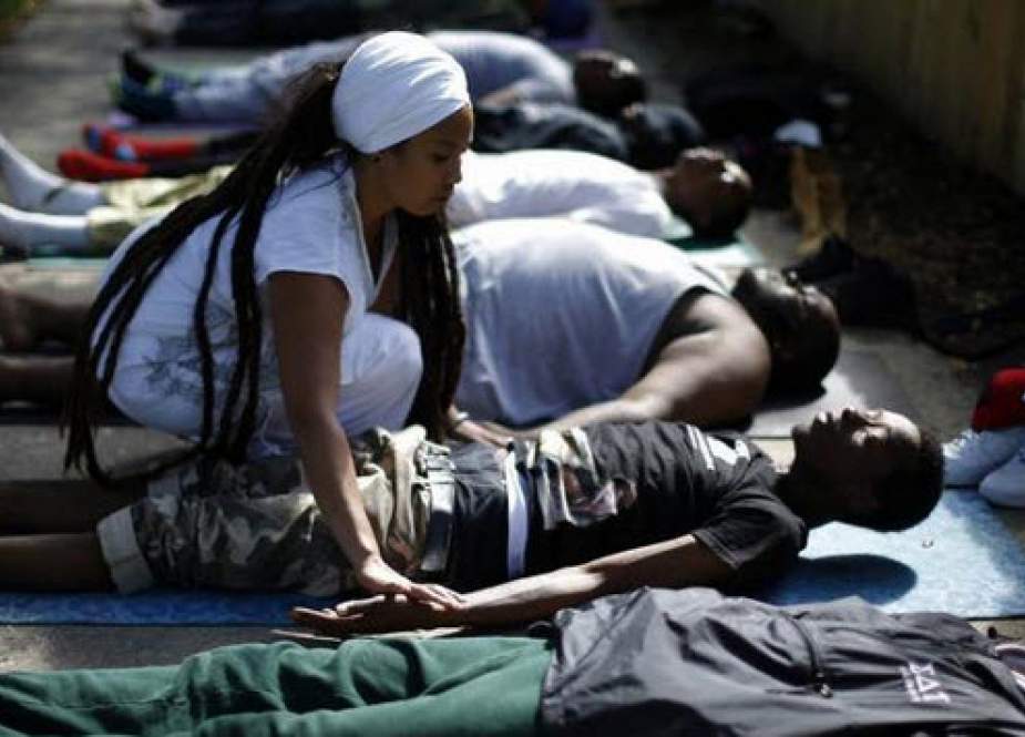 ششصد هزار تلفات کرونایی و تبعیض نژادی ادامه دار در آمریکا