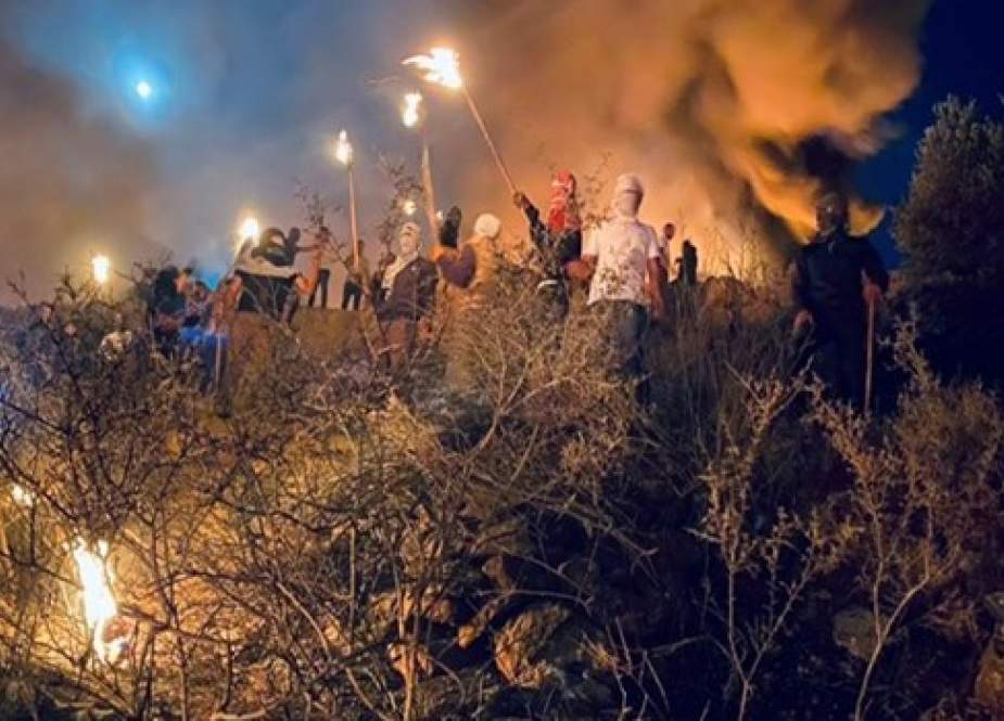 شباب الضفة يواصلون الإرباك الليلي للاحتلال في نابلس