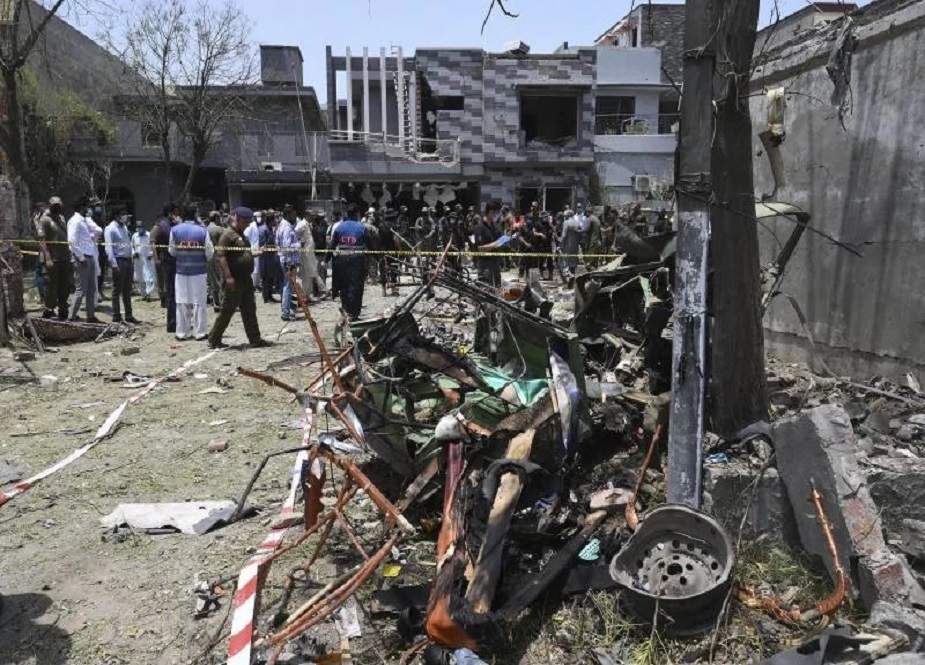 لاہور دھماکے میں استعمال ہونیوالی گاڑی بابوصابو چیک پوسٹ سے شہر میں داخل ہوئی، تحقیقات