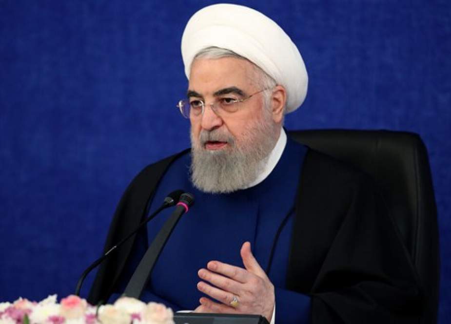 الرئيس روحاني يرعى مراسم تدشين مشاريع لوزارة النفط