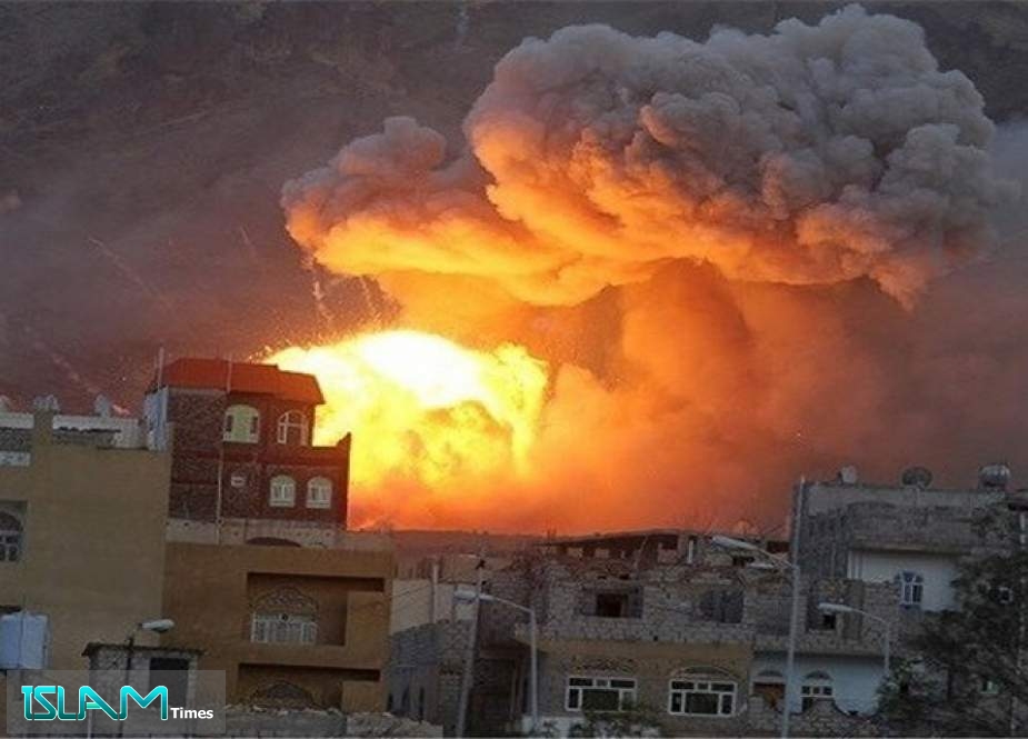 Saudi Coalition Fighter Jets Heavily Bombard Yemen