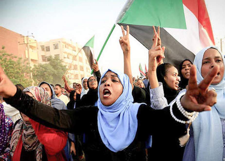 سودان، دو سال پس از عمرالبشیر/ چرا معترضان هنوز در خیابانند؟