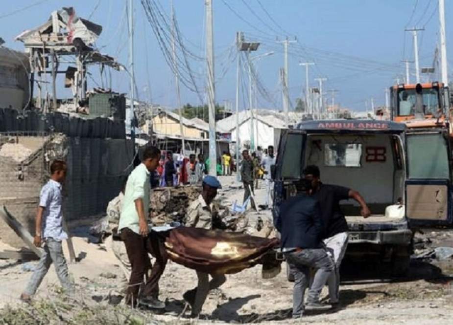 4 قتلى في تفجير انتحاري استهدف قائد شرطة العاصمة الصومالية