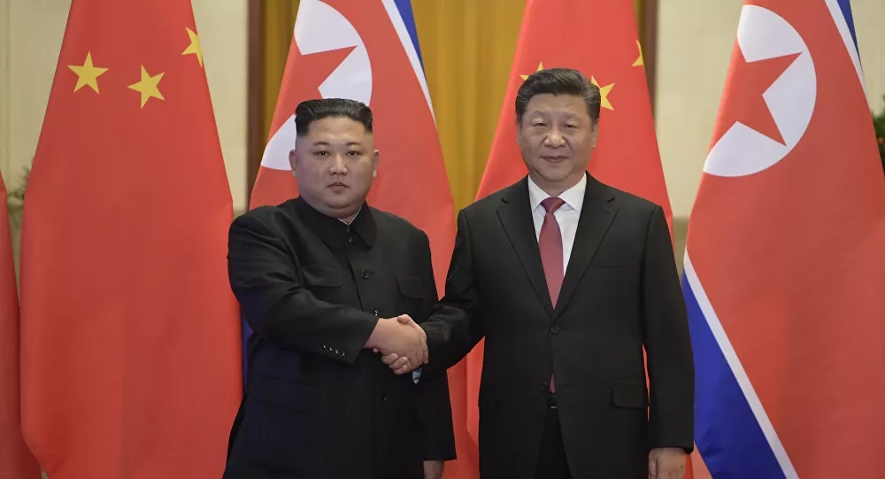 North Korean leader Kim Jong Un and Chinese President Xi Jinping.jpg