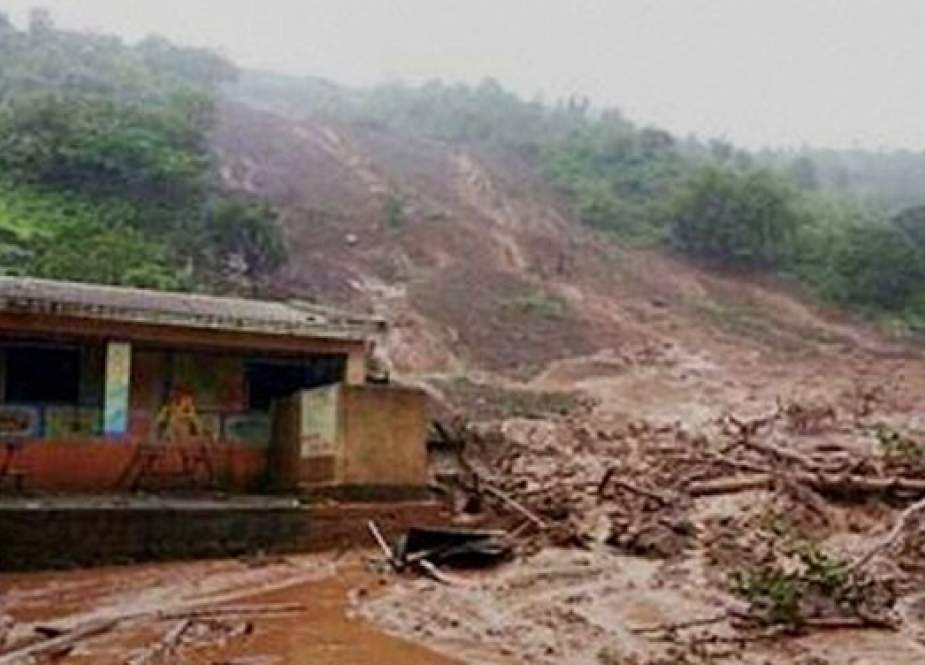 ممبئی میں طوفانی بارش، چٹانیں کھسکنے سے 22 افراد ہلاک