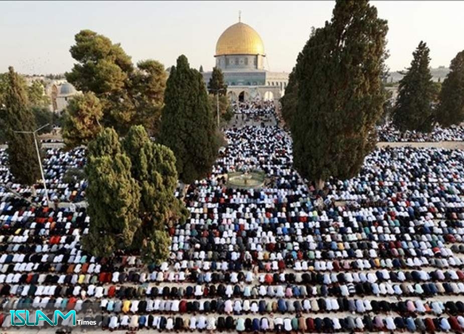 1 لاکھ فلسطینی شہریوں کیجانب سے مسجد اقصی میں نماز عید ادا