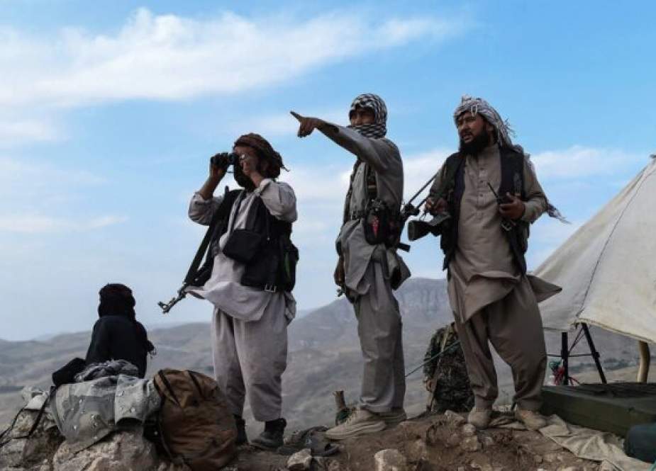 نیمی از مراکز نواحی مختلف افغانستان تحت کنترل طالبان است