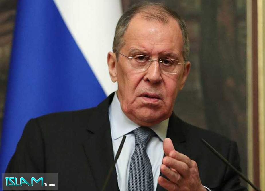 Lavrov: West Working to Create Belt of Instability around Russia