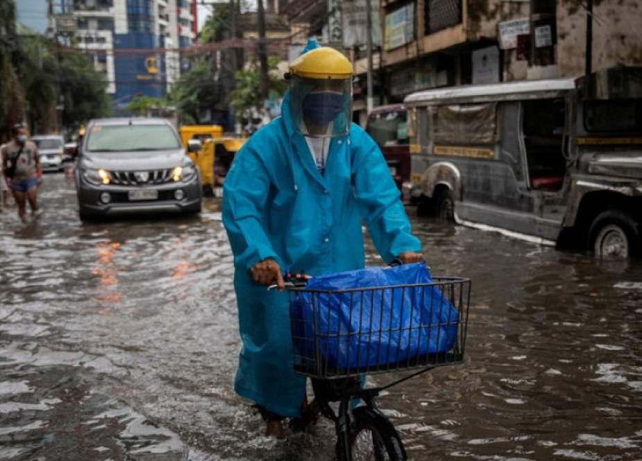 الفلبين: إجلاء 13 ألف شخص بسبب ارتفاع منسوب المياه بنهر ماريكينا