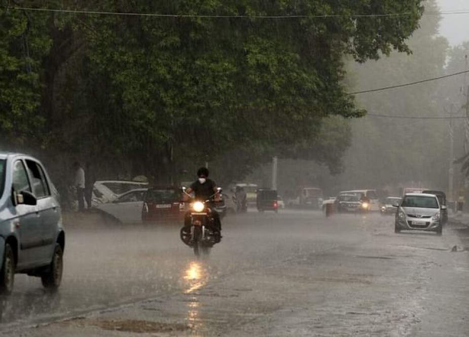مقبوضہ کشمیر کیلئے موسمی الرٹ جاری، 30 جولائی تک بارشوں کا امکان