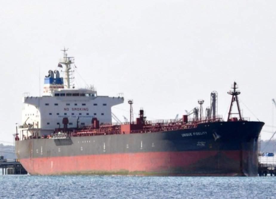 خلیج عمان میں اسرائیلی کمپنی کے آئل ٹینکر پر حملہ، 2 افراد ہلاک