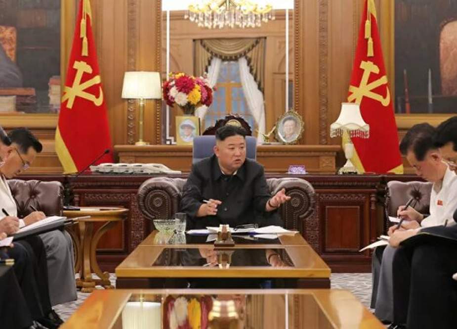 Pemimpin Korea Utara Memperingatkan AS Menjelang Latihan Militer Bersama Korea Selatan 