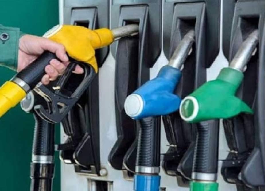 حکومت نے ایک مرتبہ پھر پیٹرول کی قیمتیں بڑھا دیں