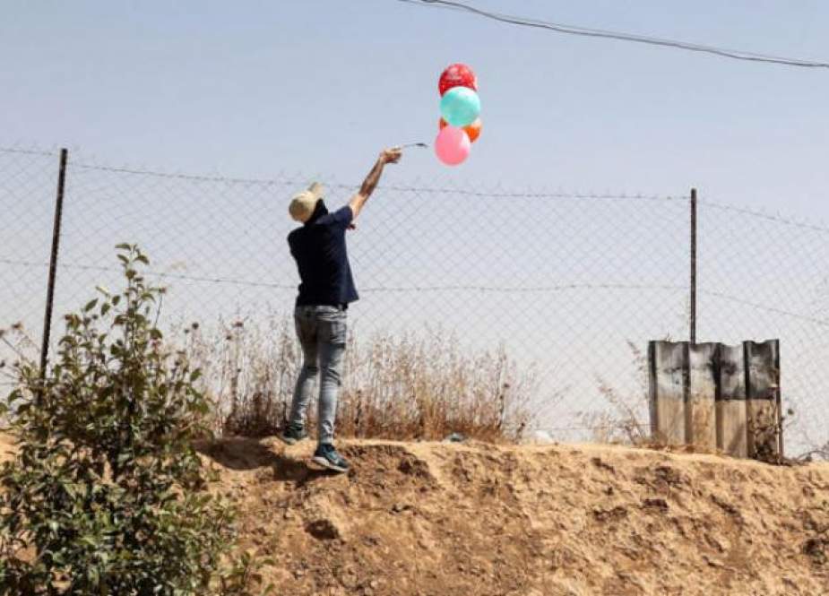 البالونات الحارقة تؤرق "إسرائيل".. ماهي رسالة غزة المحاصرة؟