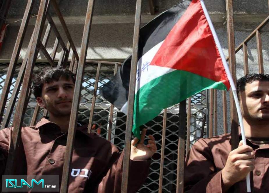 Sixteen Palestinian Detainees on Hunger Strike to Protest Zionist ‘Administrative Detention’