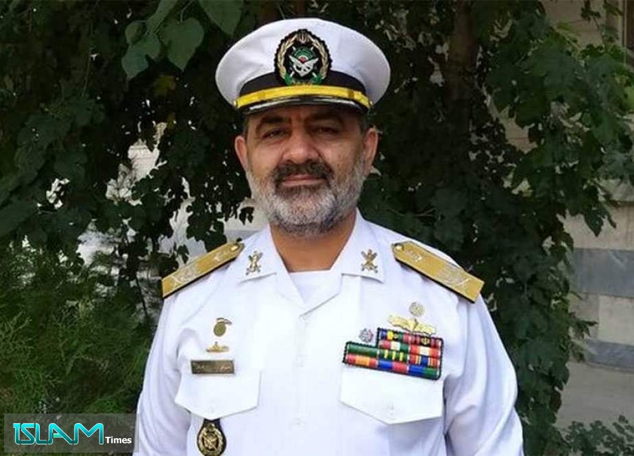 Ayatollah Khamenei Appoints New Army’s Navy Commander