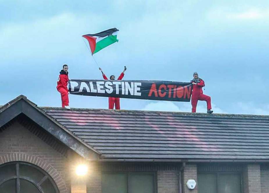 Activists occupy ‘Israeli’ Arms Factory in UK