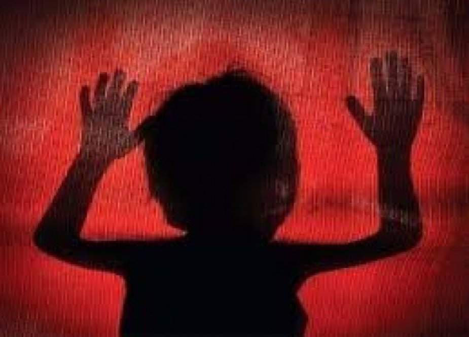 مظفر گڑھ میں 65 سالہ بدبخت شخص کی 7 سالہ بچی سے زیادتی