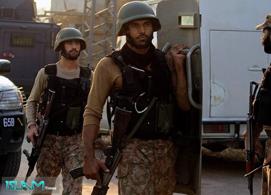 Pakistani Security Forces Kill 11 ISIL Terrorists