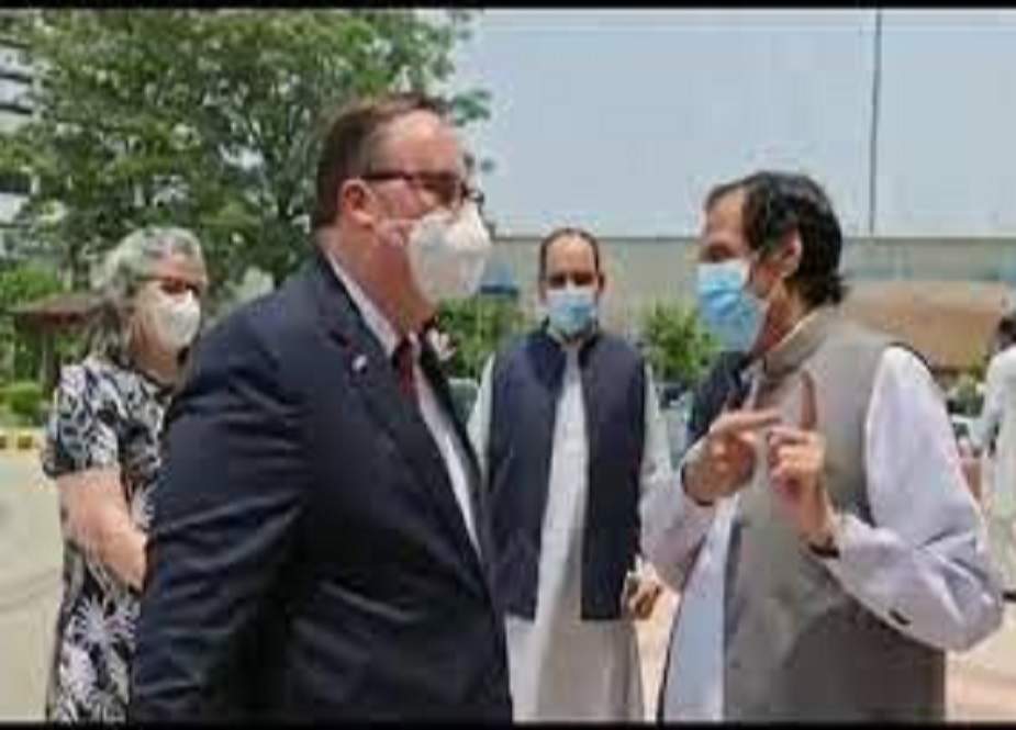 امریکی قونصل جنرل کا پنجاب اسمبلی کا دورہ، سپیکر سے ملاقات