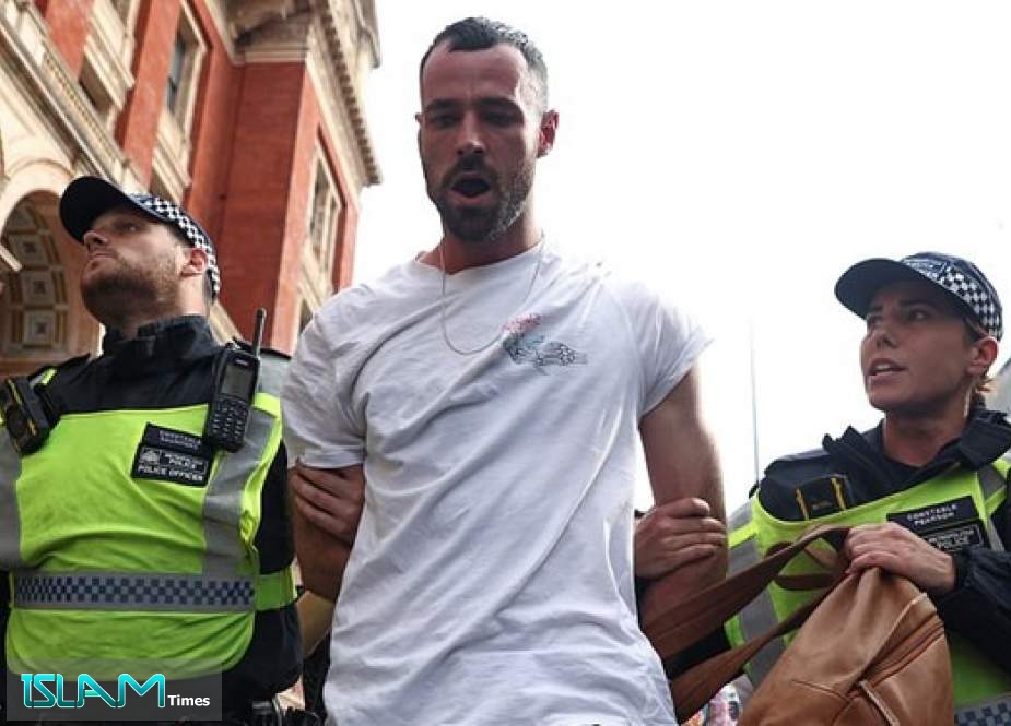 Anti-Vaccine Protesters Clash with Police in London After Attempting to Storm Medicines Regulator