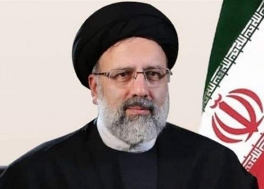 الرئيس الإيراني: نتطلع للمزيد من تطوير العلاقات مع طاجيكستان