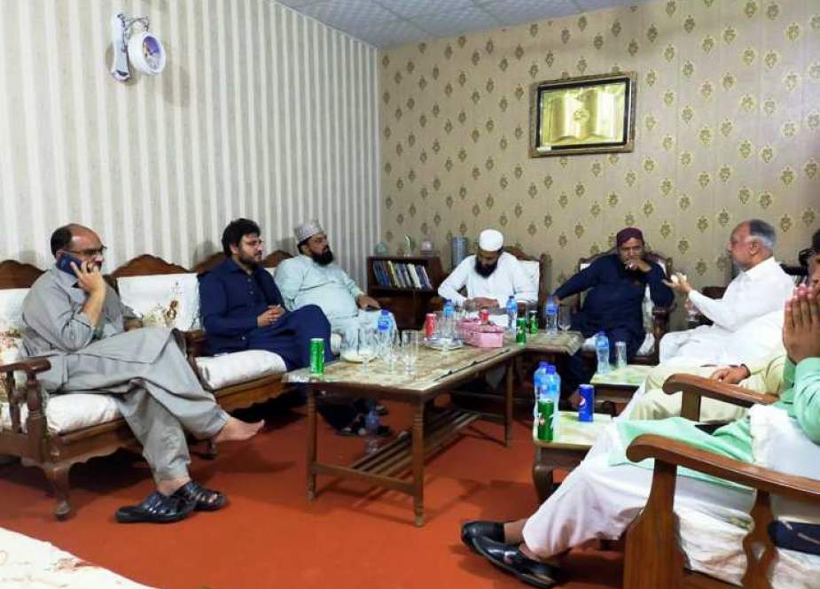 سید ناصر عباس شیرازی اور مفتی گلزار نعیمی کا دورہ کبیروالا، شیعہ سنی عمائدین سے ملاقات 