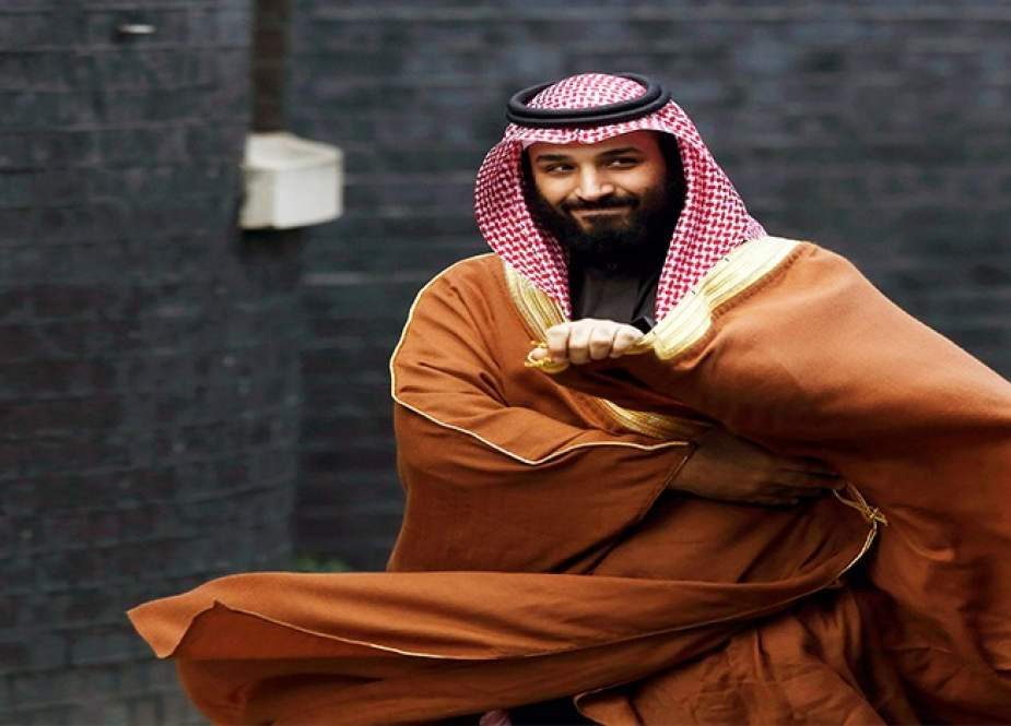 ابن سلمان ينفق أموال الاستثمارات السعودية خوفاً على سمعته الشخصية