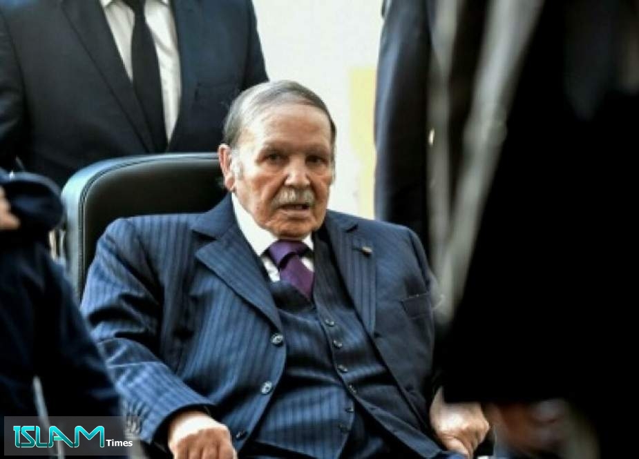 Former Algerian President Bouteflika Dies at 84
