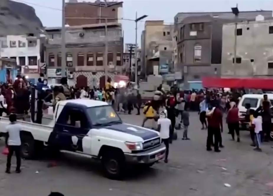 انتفاضة شعبية في جنوب اليمن ضد مرتزقة العدوان