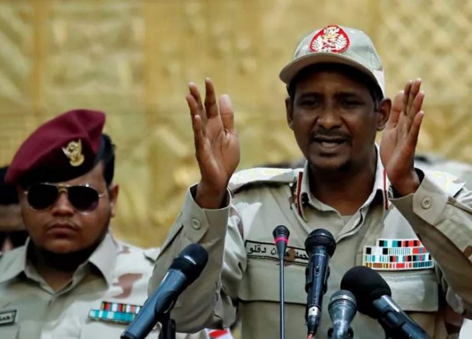 حميدتي: السياسيون سبب الانقلابات في السودان