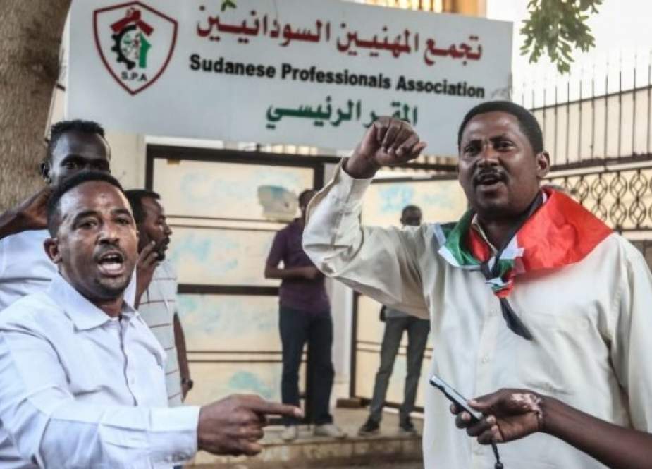 السودان..قوى التغيير وتجمع المهنيين يحذرون 