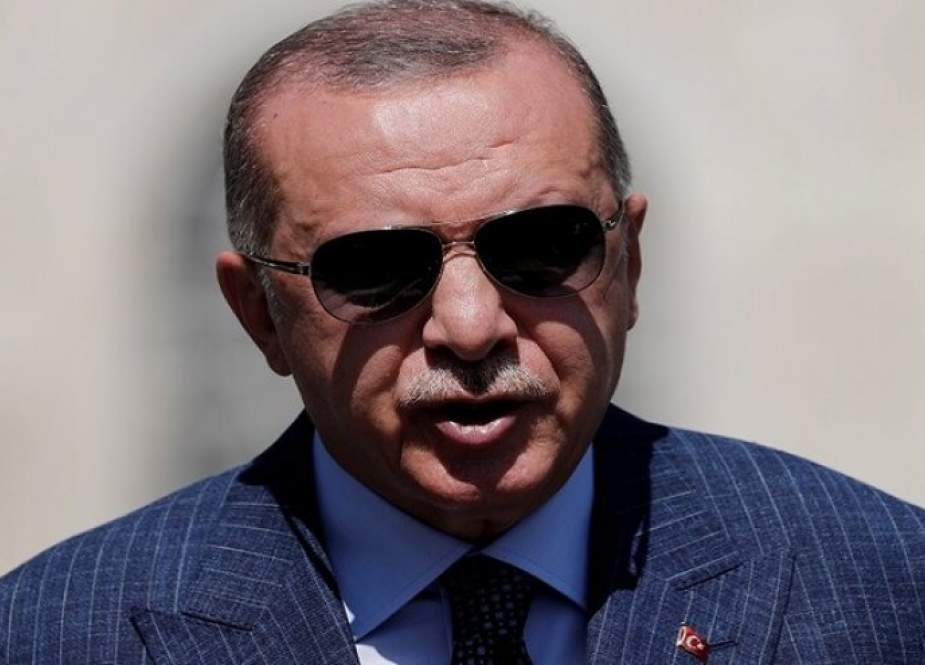 أردوغان يؤكد عزم بلاده مواصلة شراء صواريخ "إس-400" الروسية