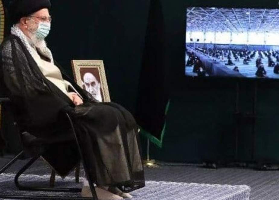 قائد الثورة الاسلامية يقيم عزاء بذكرى اربعين الامام الحسين (ع)