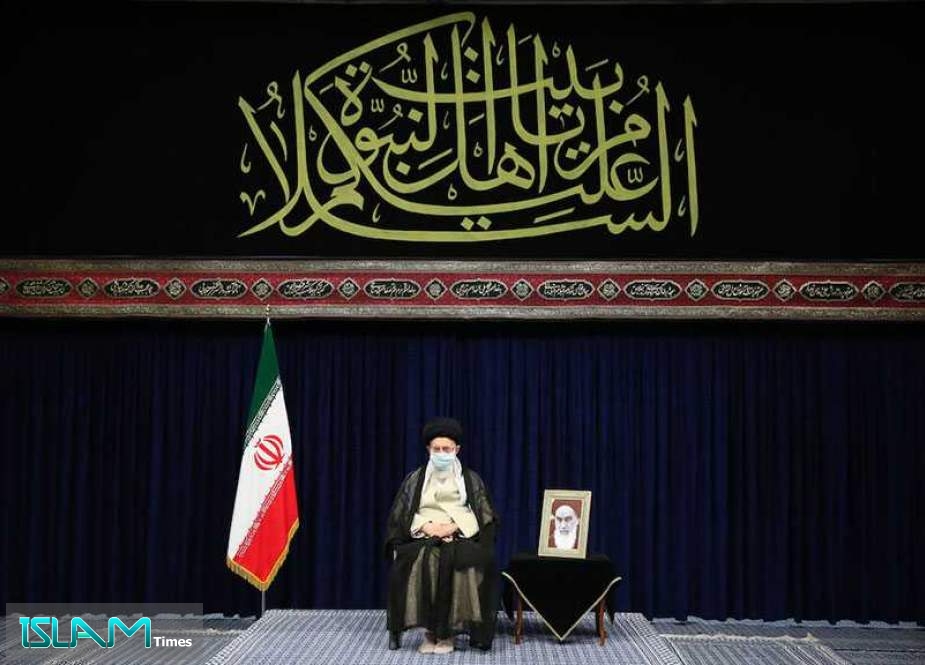 Ayatollah Khamenei Attends Arabaeen Ceremony: Clarifying Truths Thwarts Enemies’ Propaganda Attacks