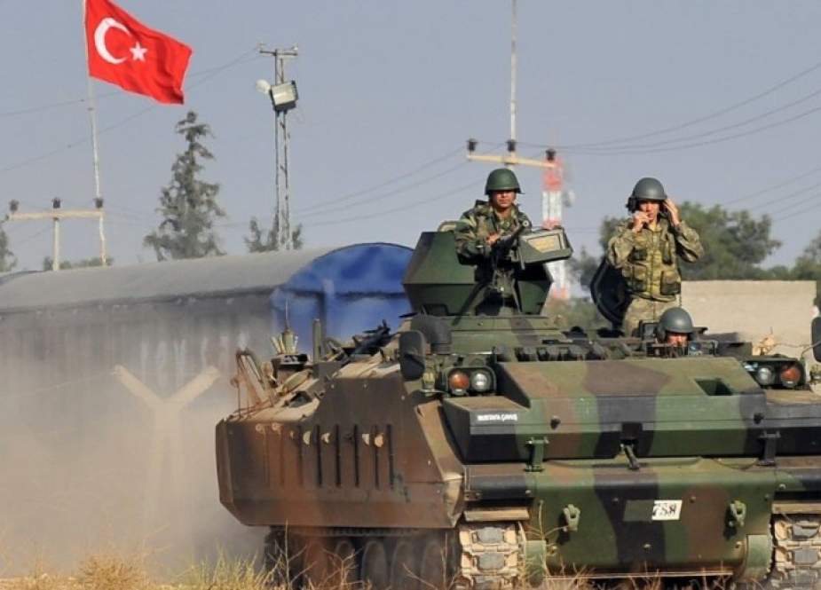 تركيا تحشد قواتها في جبل الزاوية قبيل قمة أردوغان مع بوتين